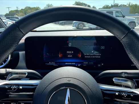 Used 2025 Mercedes-Benz CLA 35 AMG 4MATIC image 26