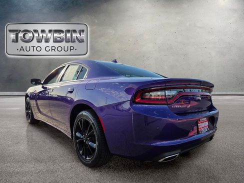 Used 2023 Dodge Charger SXT AWD/4WD image 6