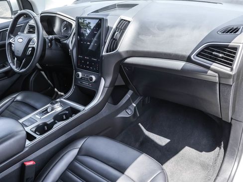 Used 2022 Ford Edge SEL image 43