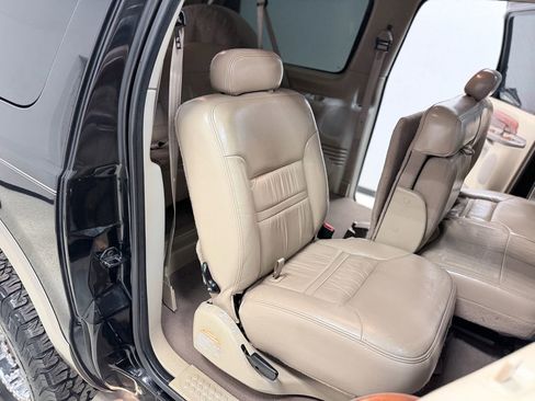 Used 2001 Ford Excursion Limited image 40