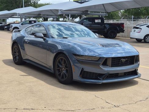 Used 2025 Ford Mustang Dark Horse RWD image 3