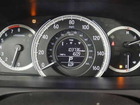 Used 2016 Honda Accord EX-L image 11