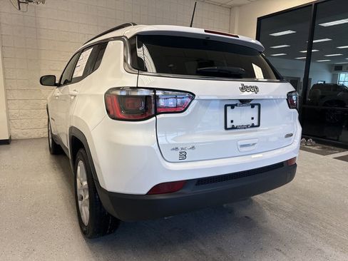 Used 2023 Jeep Compass Latitude image 39