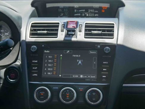 Used 2018 Subaru Forester 2.5i Touring w/ Popular Package #3B AWD/4WD image 11
