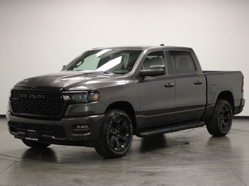New 2026 RAM 1500 Express AWD/4WD image 4