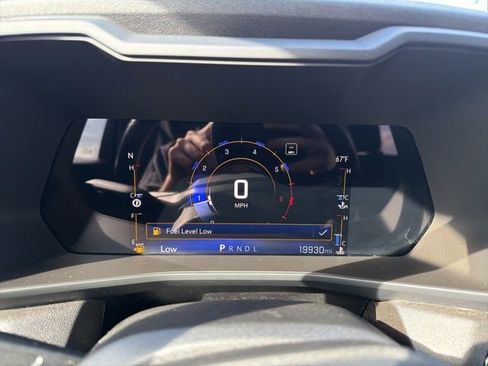 Used 2023 Chevrolet Colorado W/T image 31