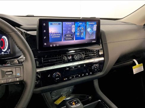 New 2026 Nissan Pathfinder SL AWD/4WD image 11