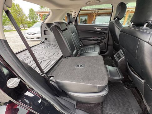 Used 2017 Ford Edge SEL w/ Equipment Group 201A AWD/4WD image 25