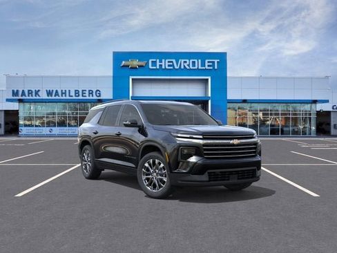 New 2026 Chevrolet Traverse LT w/ Sun and Wheel Package FWD image 1