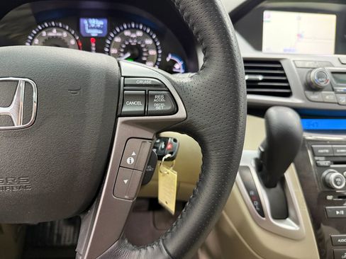 Used 2013 Honda Odyssey Touring image 30