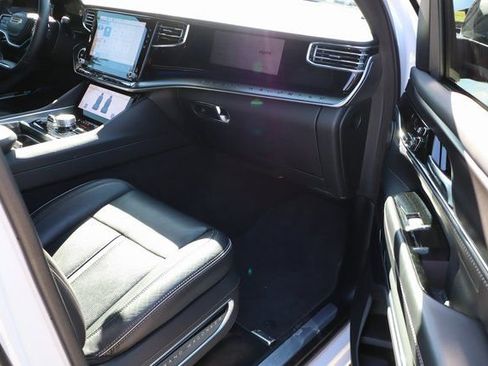 Used 2024 Jeep Grand Wagoneer L Series II w/ Quick Order Packagew 28T image 62