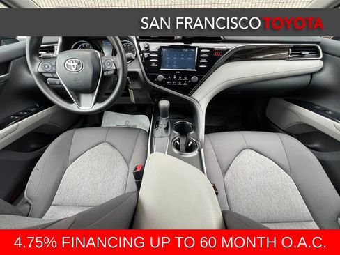 Certified 2020 Toyota Camry LE image 22