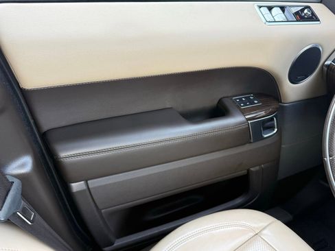 Used 2022 Land Rover Range Rover Sport HSE Silver Edition image 43