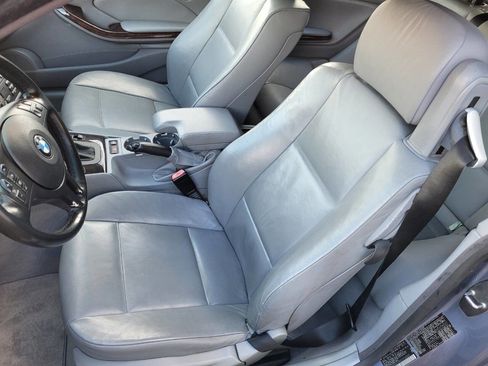 Used 2001 BMW 325Ci Convertible image 12