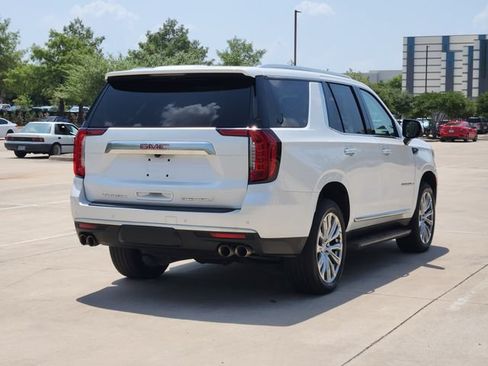 Used 2024 GMC Yukon Denali AWD/4WD image 5
