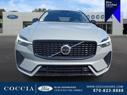 Used 2024 Volvo XC60 B5 Plus w/ Protection Package Premier AWD/4WD image 2