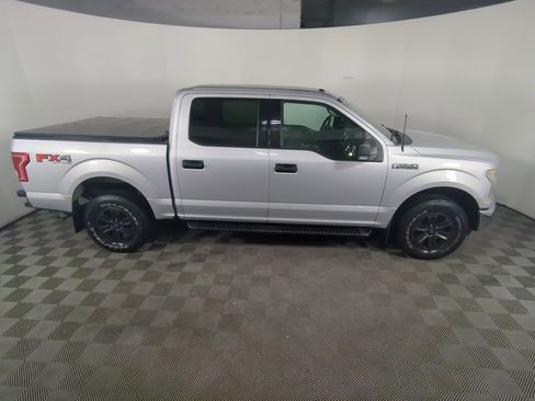 Used 2015 Ford F150 XLT w/ Equipment Group 301A Mid image 8