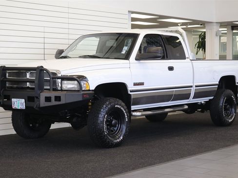 Used 1997 Dodge Ram 2500 Truck Laramie SLT image 1