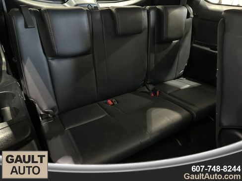 Used 2018 Toyota Highlander XLE AWD/4WD image 21