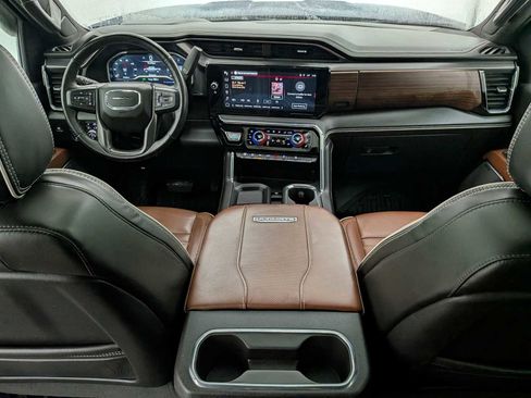 Used 2024 GMC Sierra 2500 Denali Ultimate image 17