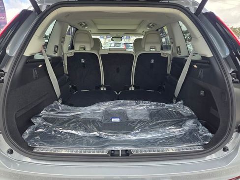 New 2026 Volvo XC90 B6 Ultra w/ Protection Package AWD/4WD image 12