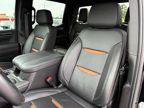 Used 2025 GMC Sierra 1500 AT4 AWD/4WD image 13