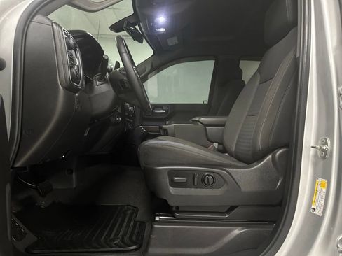 Used 2022 Chevrolet Silverado 1500 LT w/ Z71 Off-Road Package AWD/4WD image 18