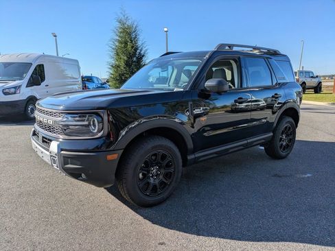 New 2025 Ford Bronco Sport Badlands AWD/4WD image 8
