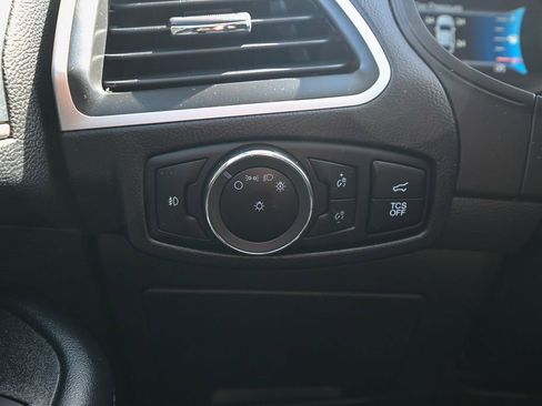 Certified 2024 Ford Edge SEL w/ Convenience Package image 40