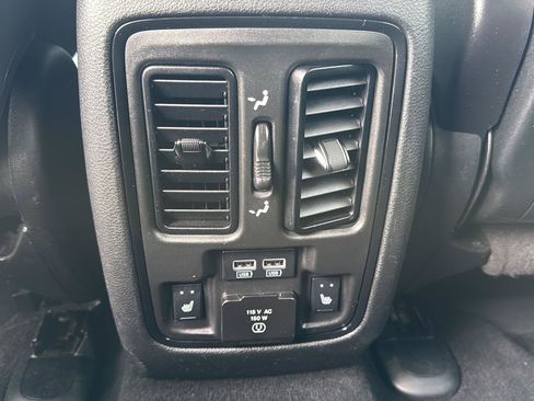 Used 2022 Dodge Durango GT AWD/4WD image 7