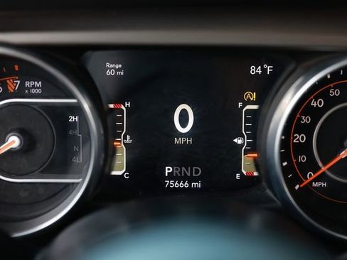 Used 2018 Jeep Wrangler Unlimited Sport S AWD/4WD image 54