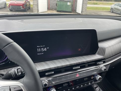 New 2025 Kia Telluride EX image 16