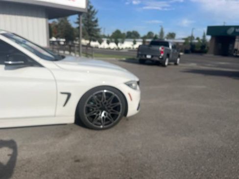 Used 2018 BMW 430i Coupe w/ Premium Package RWD image 19