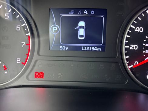 Used 2018 Kia Optima S w/ Panoramic Sunroof Package image 20