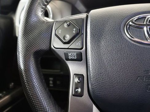 Certified 2019 Toyota Tacoma TRD Sport image 16