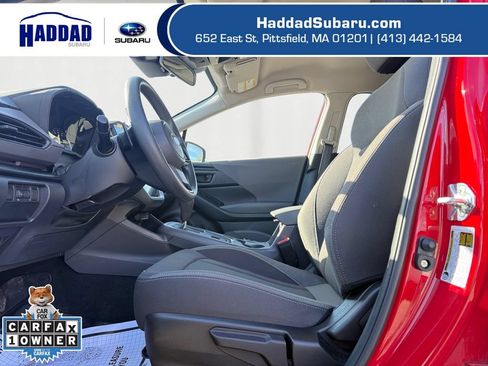 Used 2025 Subaru Crosstrek 2.5i Premium AWD/4WD image 10