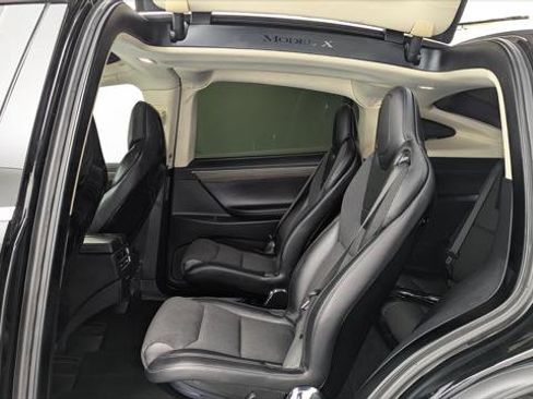 Used 2016 Tesla Model X 70D image 14