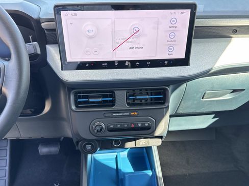 New 2026 Ford Maverick XLT AWD/4WD image 11