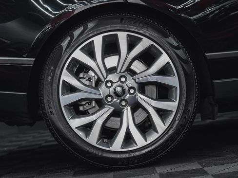 Used 2019 Land Rover Range Rover Supercharged image 14