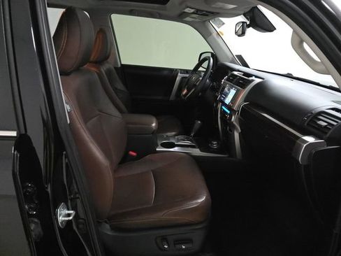 Used 2020 Toyota 4Runner Limited image 7