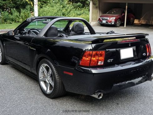 Used 2003 Ford Mustang GT RWD image 6