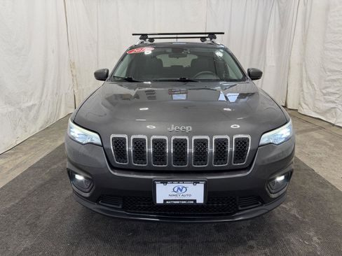 Used 2019 Jeep Cherokee Latitude Plus w/ Cold Weather Group image 5