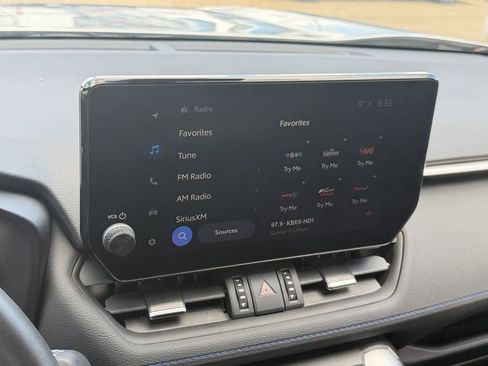 Used 2025 Toyota RAV4 XSE AWD/4WD image 34