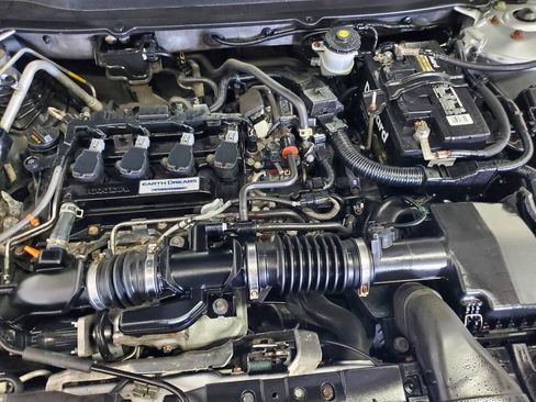 Used 2018 Honda Accord LX image 4