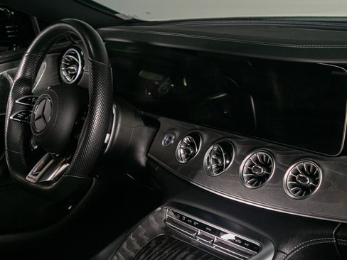 Used 2022 Mercedes-Benz AMG GT 43 image 34