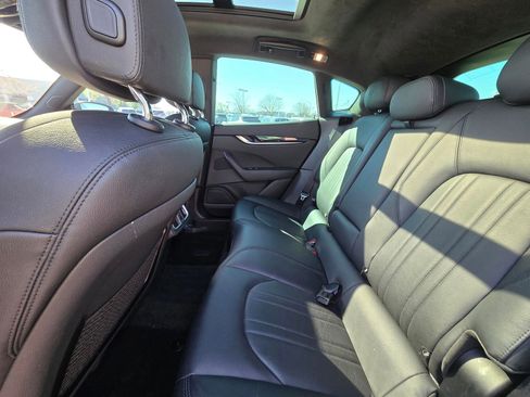 Used 2022 Maserati Levante GT image 7