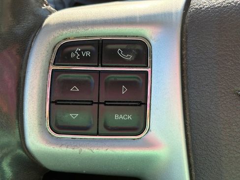 Used 2015 Chrysler Town & Country Limited Platinum w/ Trailer Tow Group image 25