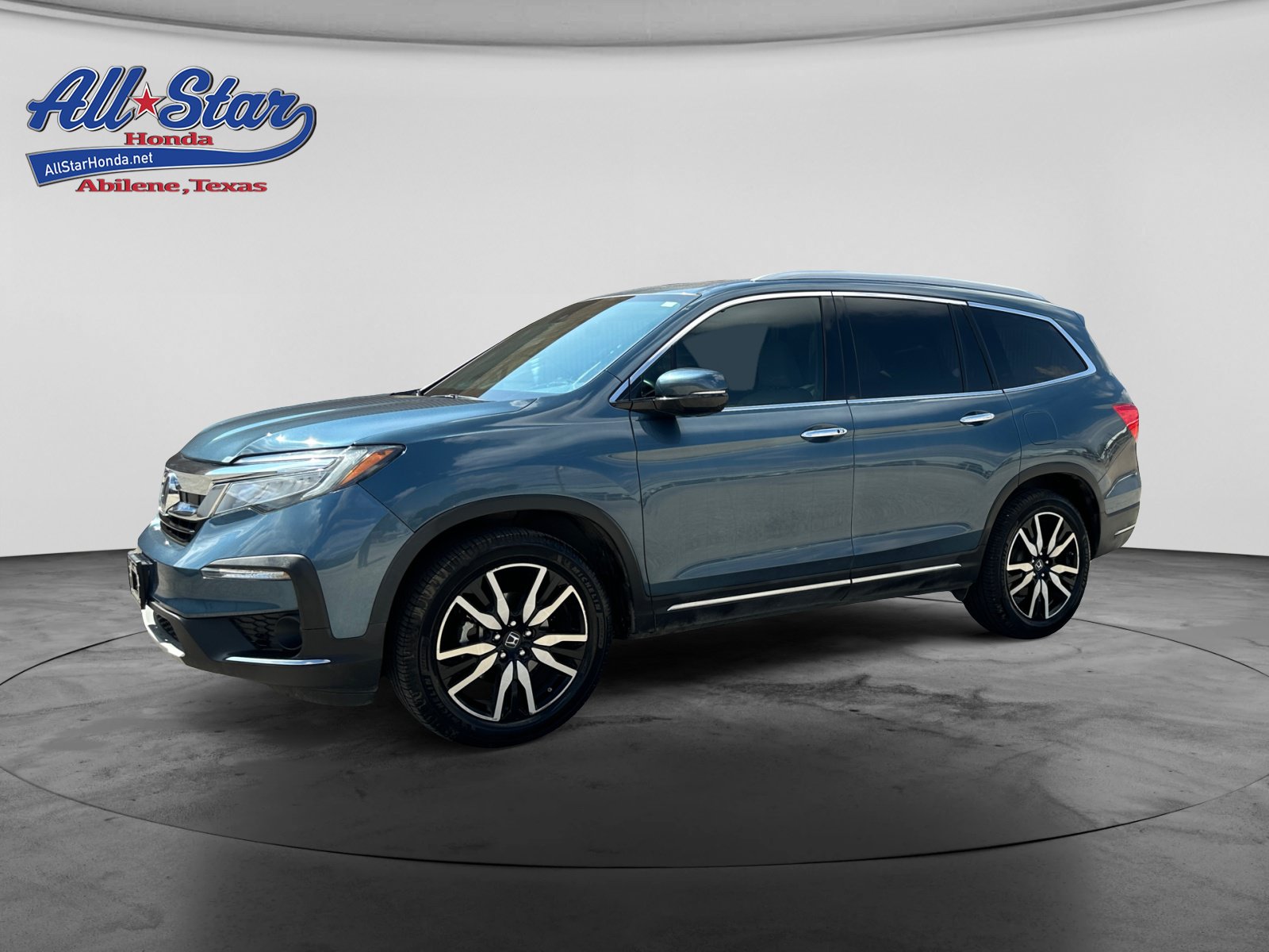 Used 2022 Honda Pilot Touring image 1