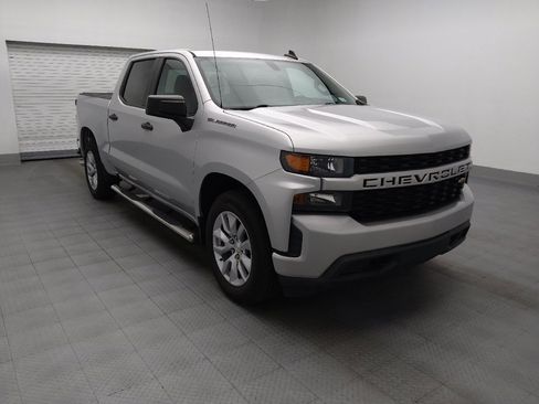 Used 2020 Chevrolet Silverado 1500 Custom w/ Custom Value Package RWD image 13