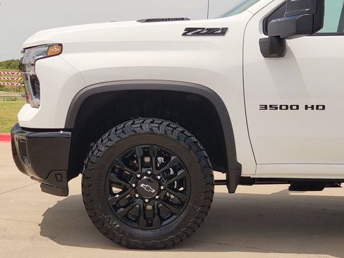 New 2026 Chevrolet Silverado 3500 LTZ w/ Trail Boss Package AWD/4WD image 9
